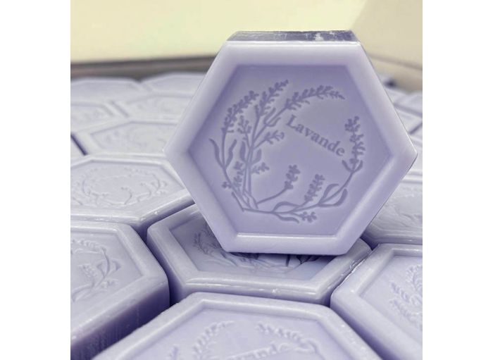 Savons hexagonal au miel et à la lavande