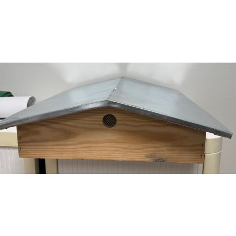 Toit Dadant 10 CHALET pin tôlé ventilé