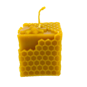 Bougie en cire d'abeille "Cube essaim" 55x55x55mm