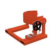 Retourneur de fût pour chariot élévateur (364kg)